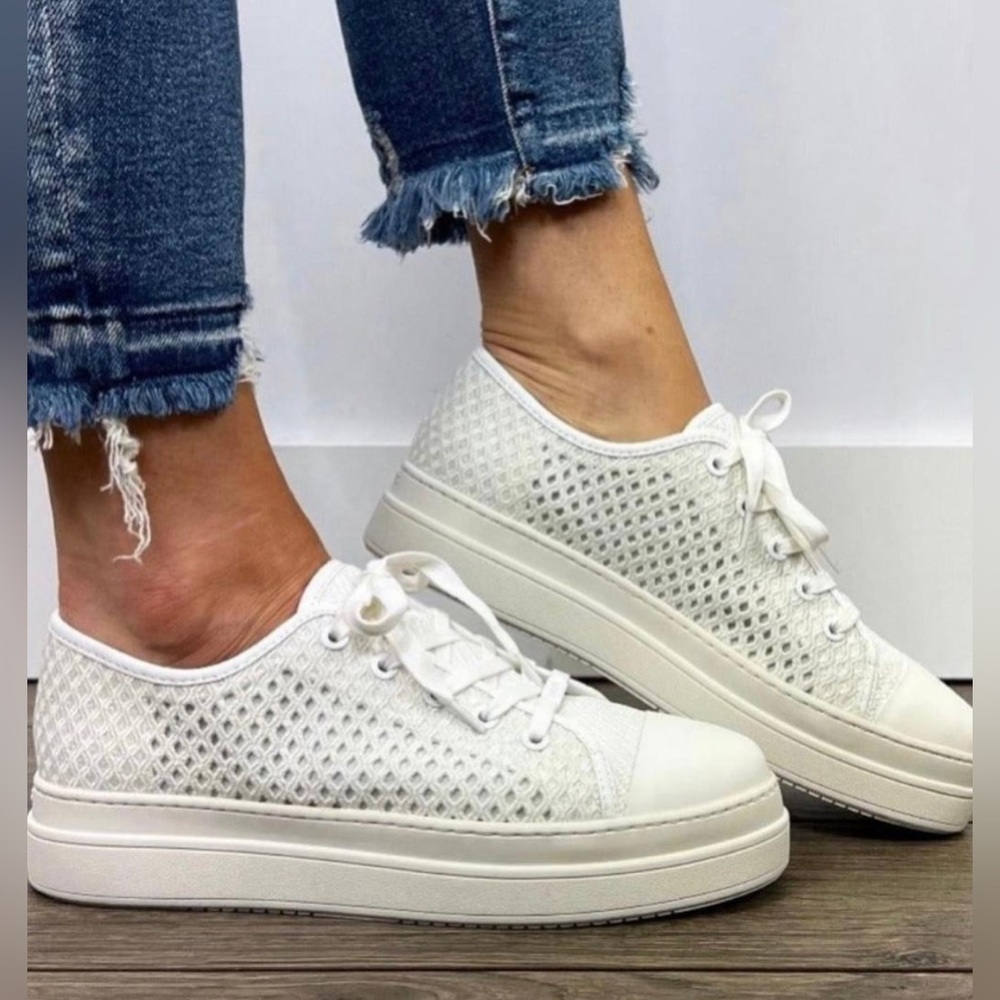 J/SLIDES Natasha Crochet Knit Lace Up Platform Sneaker - NWT